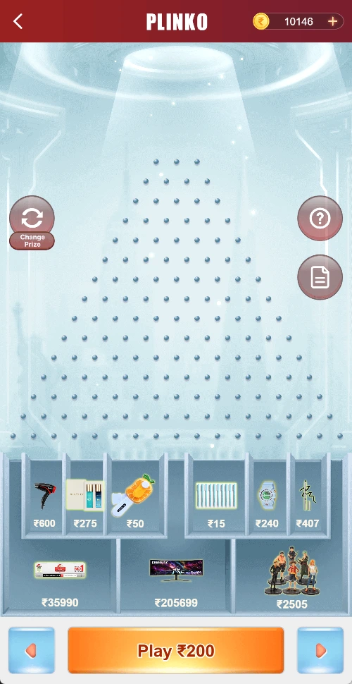 Plinko board with Play ₹200 displayed